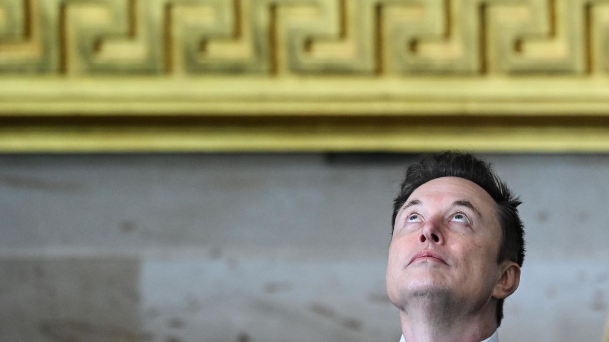 První dolarový bilionář. Muskovi schválili gigantickou odměnu